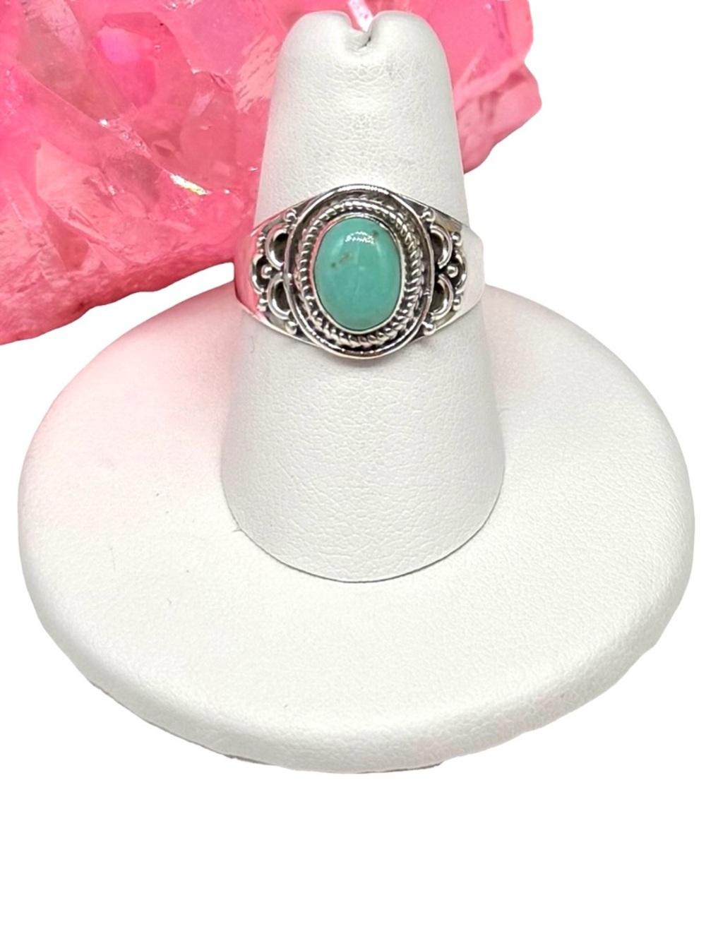 Arizona Green Mohave Turquoise Ring Size 7 Solid 925 Sterling Silver Oval